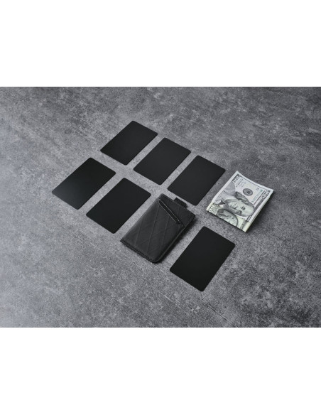 UP V2 minimalist card holder by Alpaka
