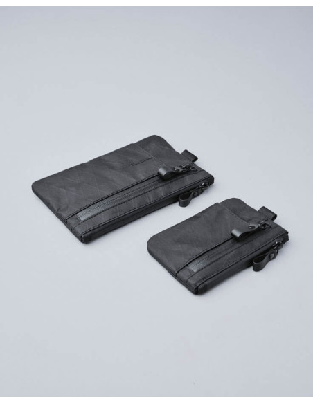 POCHETTE ZIP CLUTCH