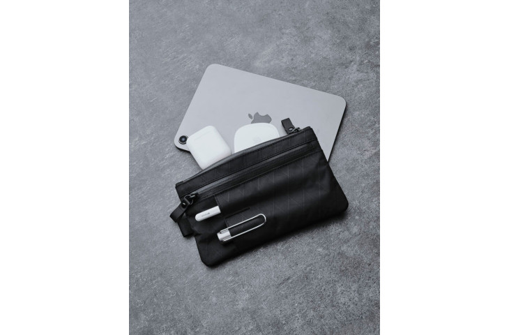 ZIP CLUTCH POUCH