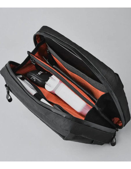 Elements Tech Case by Alpaka