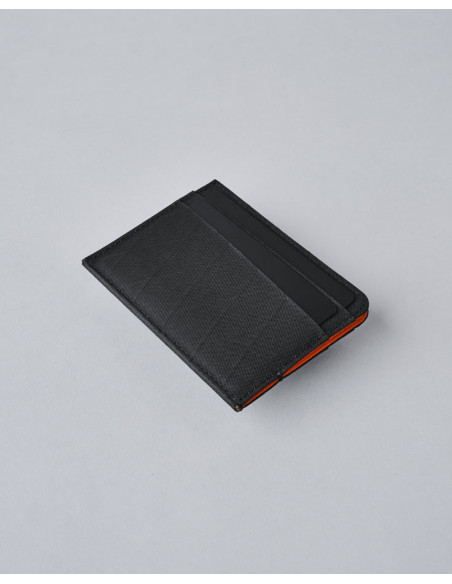 Minimalist Ark wallet by Alpaka