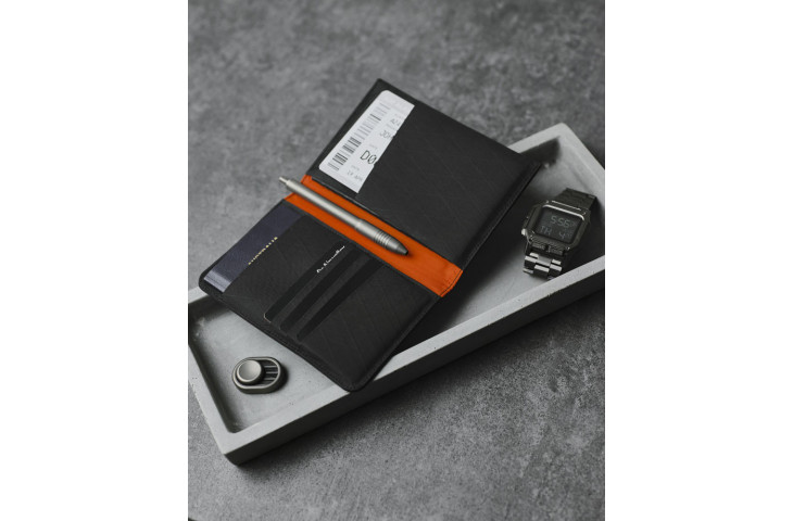 Porte passeport et cartes Ark Bifold Alpaka