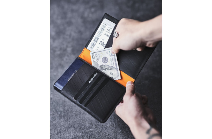 Porte passeport et cartes Ark Bifold Alpaka