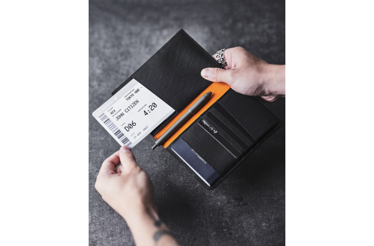 Porte passeport et cartes Ark Bifold Alpaka