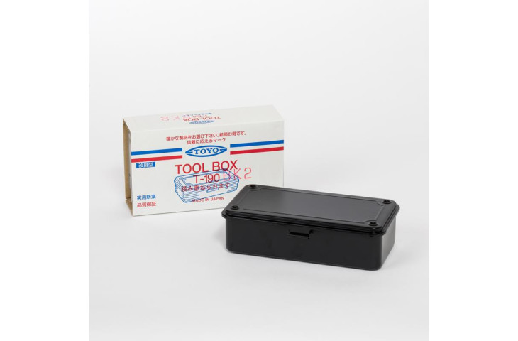 Boite en acier T190 par Toyo Steel