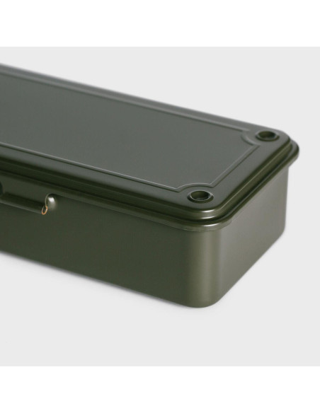 Boite en acier T190 par Toyo Steel